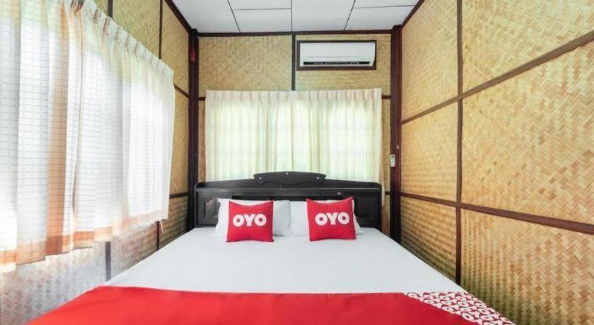 OYO 1143 Phet Luran Thai Resort Kohchang Koh Chang Bagian luar foto